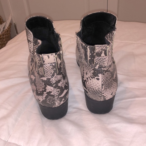 Worn once! American Eagle Snakeskin boots - Picture 3 of 6